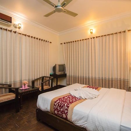 Hotel Panorama Pokhara Bagian luar foto